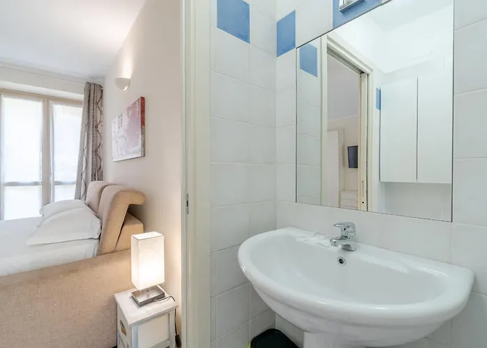 Guesthost - Piazza Statuto Functional * トリノ