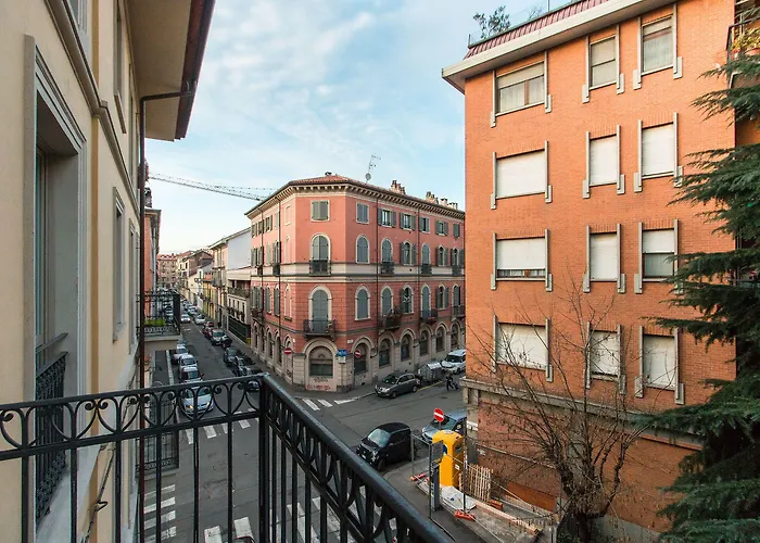 Guesthost - Piazza Statuto Functional トリノ
